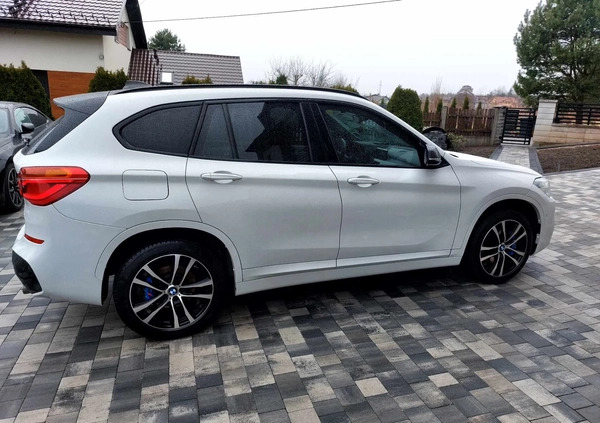 BMW X1 cena 99000 przebieg: 111000, rok produkcji 2016 z Rybnik małe 232